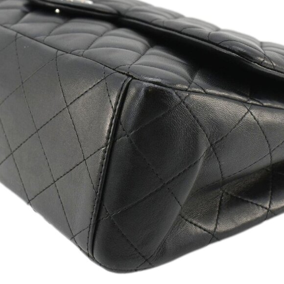 Chanel  Maxi Double Flap Leather Shoulder Bag Black - Picture 9 of 13